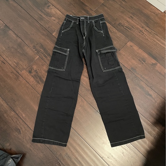 Black wide leg pants w/ white stitching - Picture 1 of 2